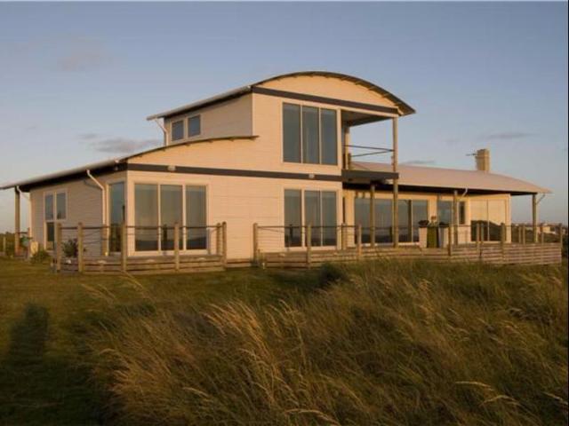Wytonia Beachfront Accommodation – Apartment/Flat, Port Fairy