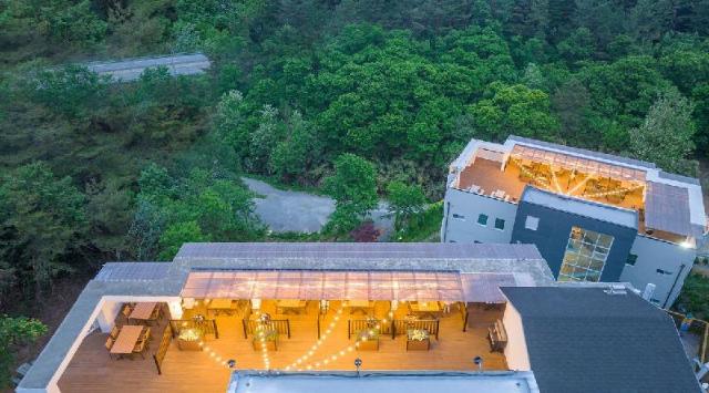 Zio Pintree – Resort, Yangyang-gun