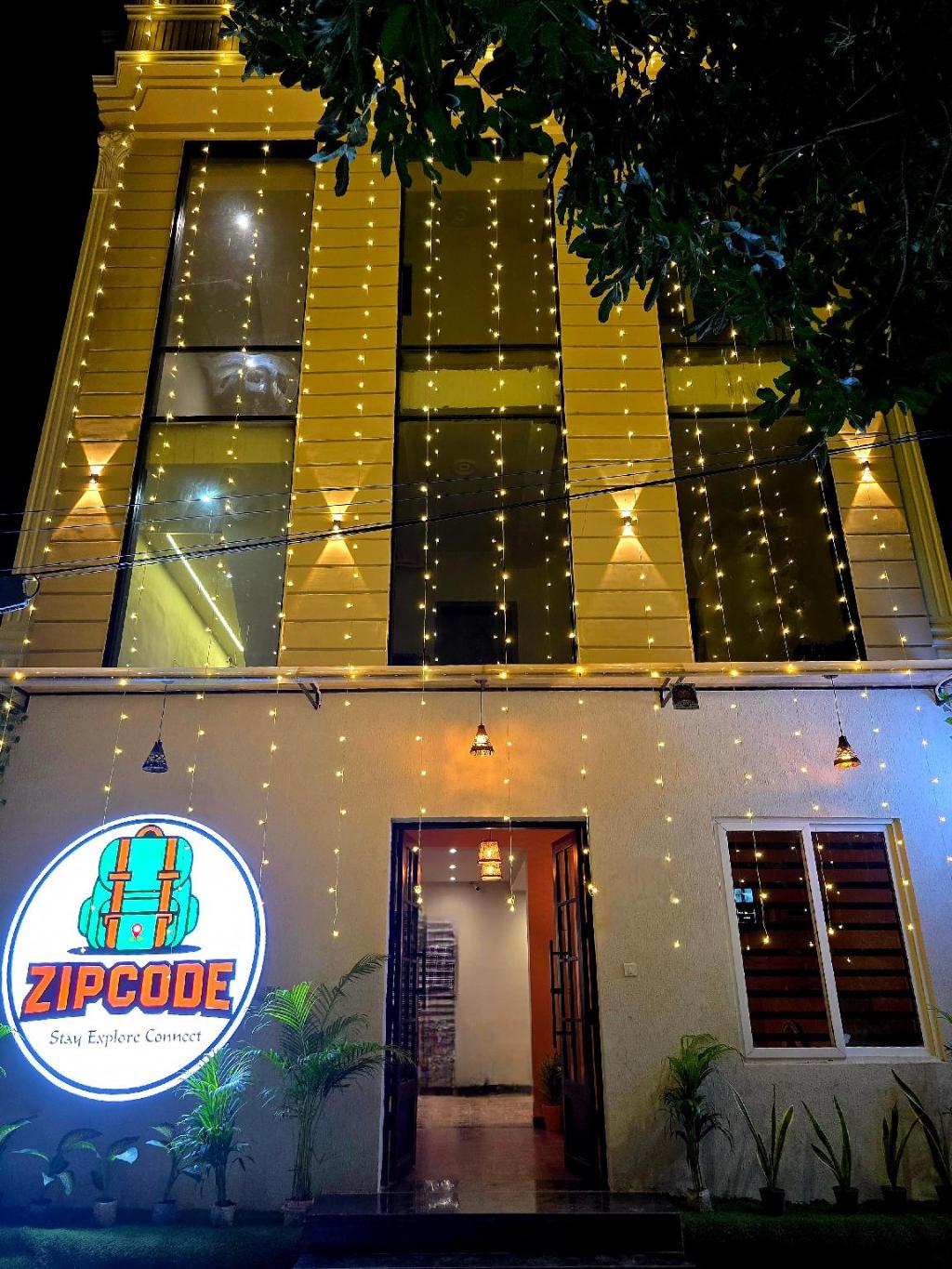 Zipcode Stay, Homestay – Agra (photo 1)
